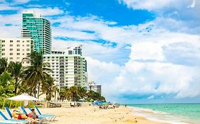 Paradise On Hollywood Beach 2 Bed 2 Bath